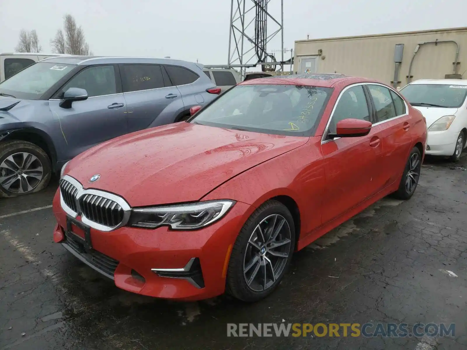 2 Фотография поврежденного автомобиля WBA5R1C51KAK10318 BMW 3 SERIES 2019
