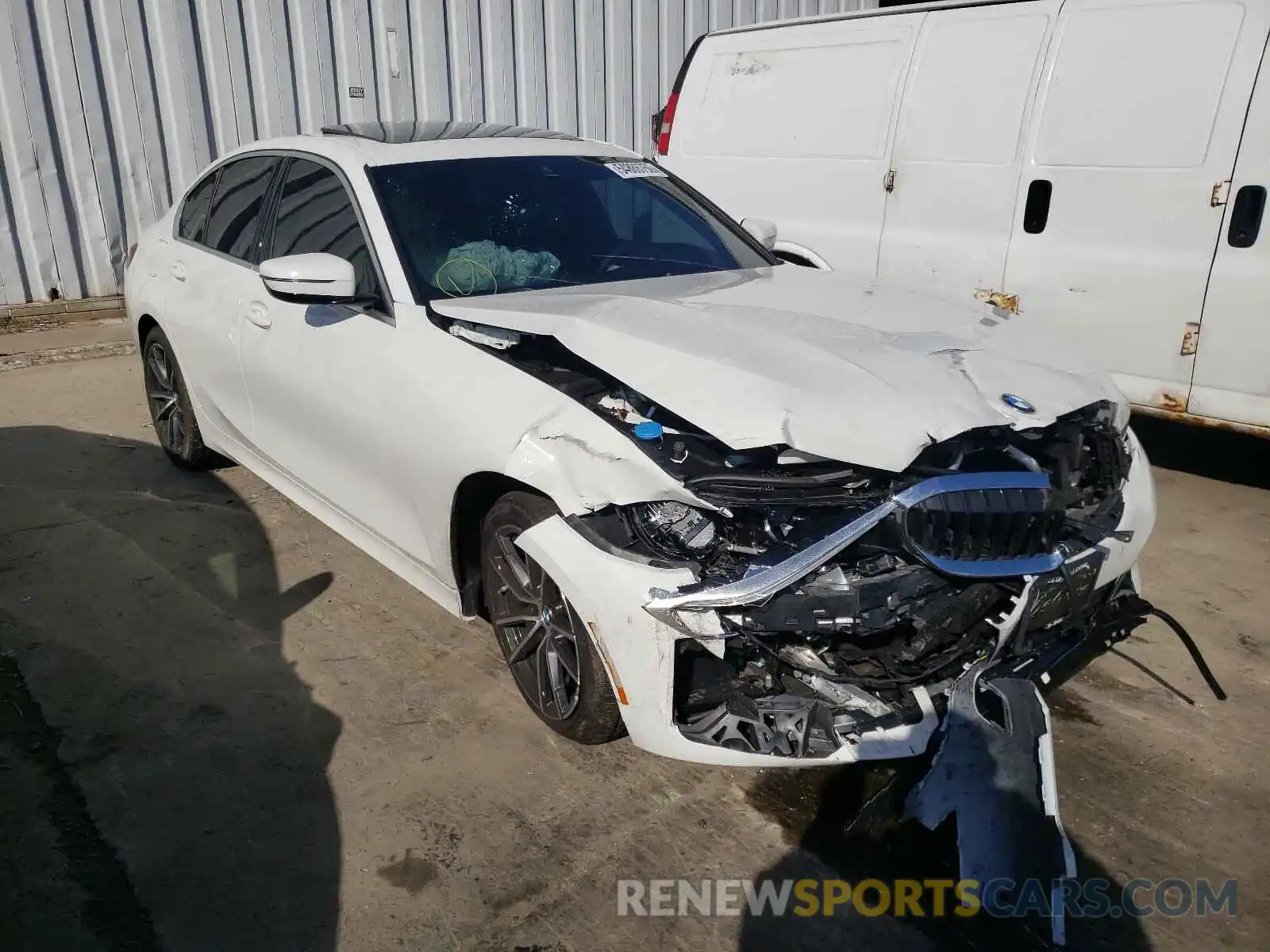 1 Photograph of a damaged car WBA5R1C51KAK11145 BMW 3 SERIES 2019