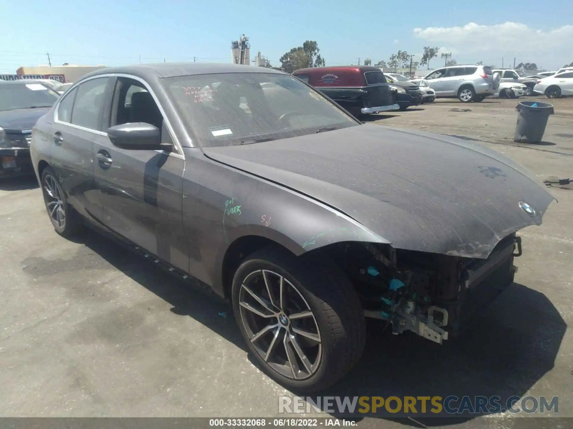 1 Photograph of a damaged car WBA5R1C51KFH15572 BMW 3 SERIES 2019