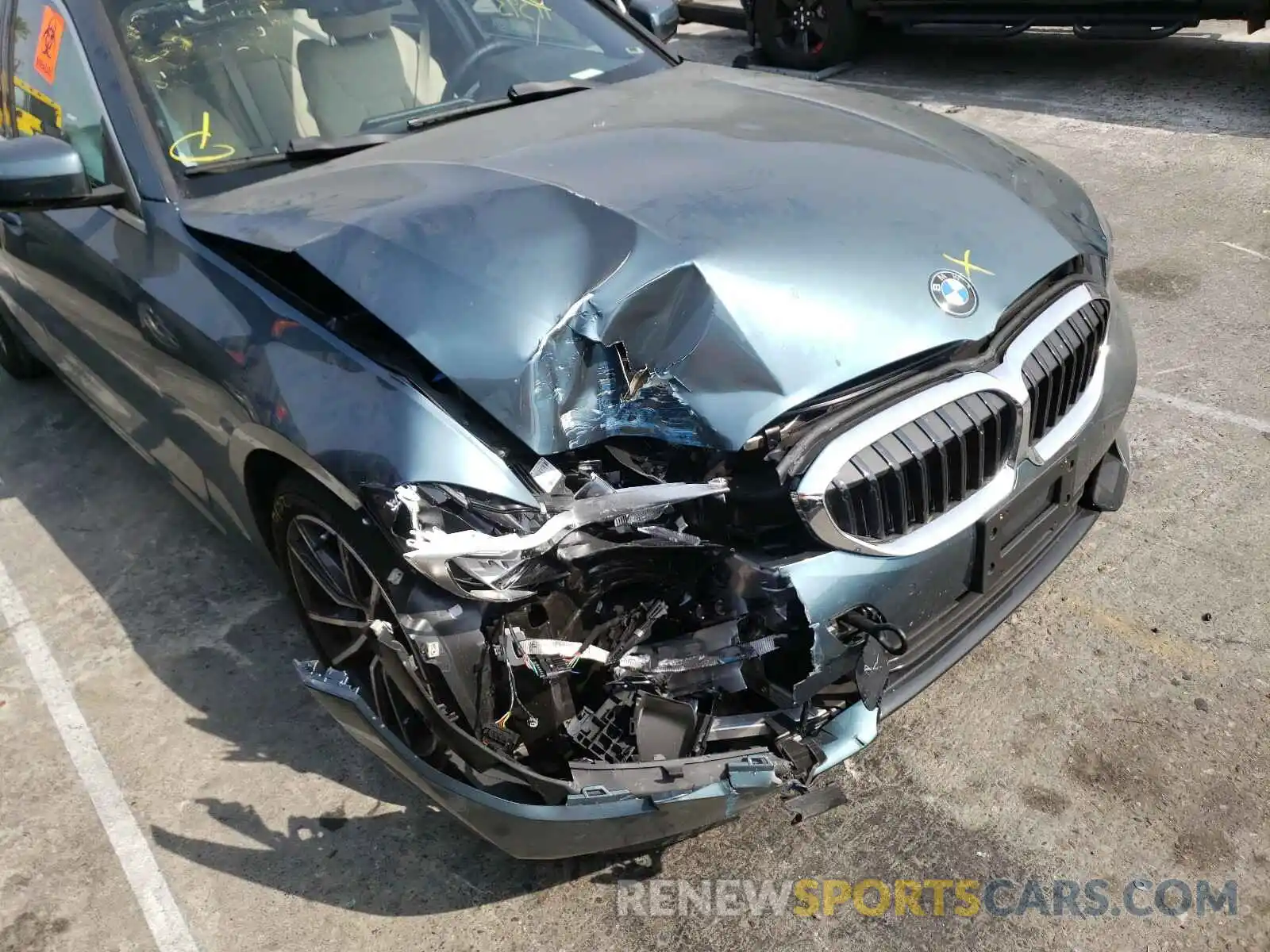 9 Photograph of a damaged car WBA5R1C51KFH17094 BMW 3 SERIES 2019