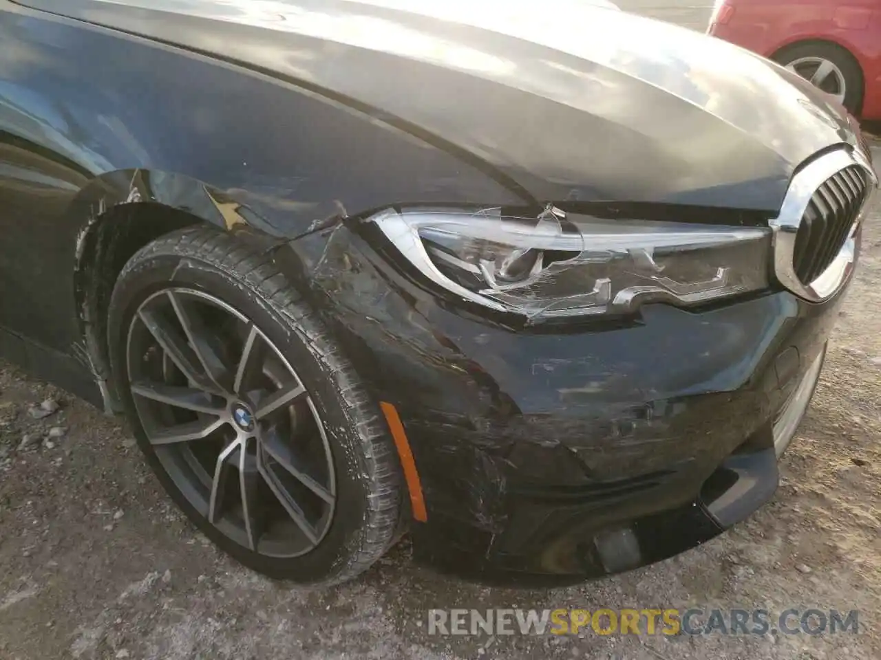 9 Photograph of a damaged car WBA5R1C52KAJ98390 BMW 3 SERIES 2019