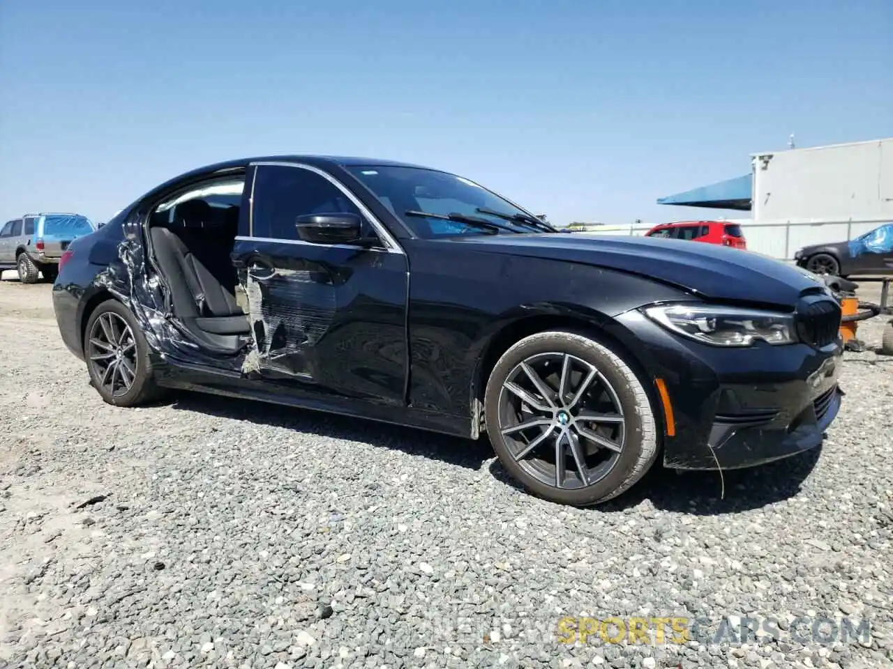 4 Photograph of a damaged car WBA5R1C52KAK06827 BMW 3 SERIES 2019