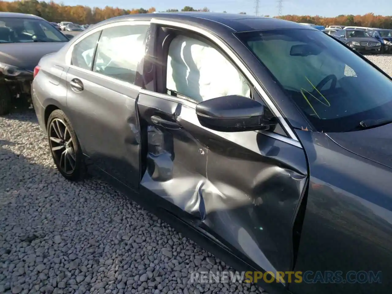 9 Photograph of a damaged car WBA5R1C52KAK12482 BMW 3 SERIES 2019