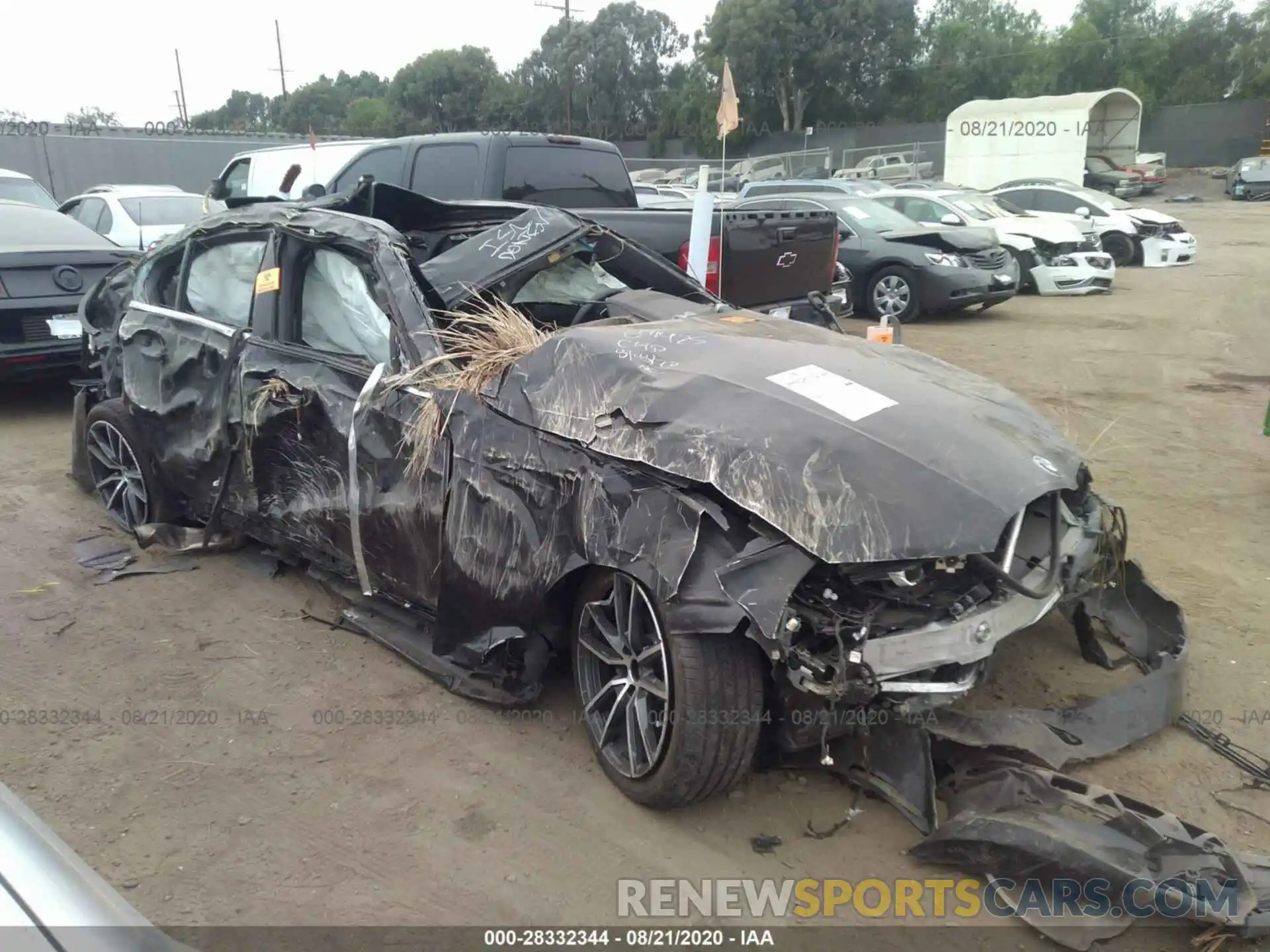 1 Photograph of a damaged car WBA5R1C52KFH13426 BMW 3 SERIES 2019