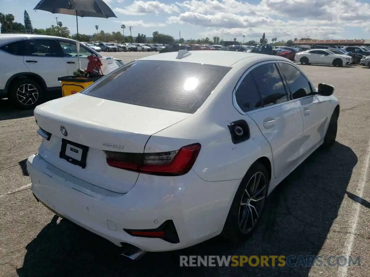 4 Photograph of a damaged car WBA5R1C53KAJ99287 BMW 3 SERIES 2019