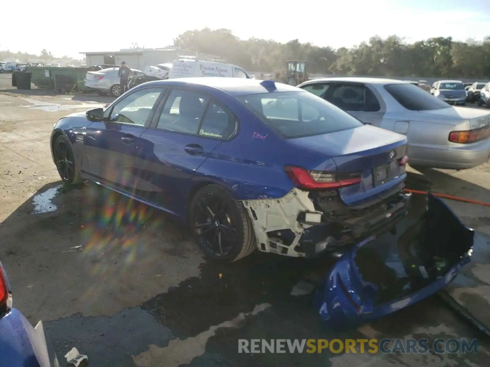 3 Photograph of a damaged car WBA5R1C53KAK10076 BMW 3 SERIES 2019