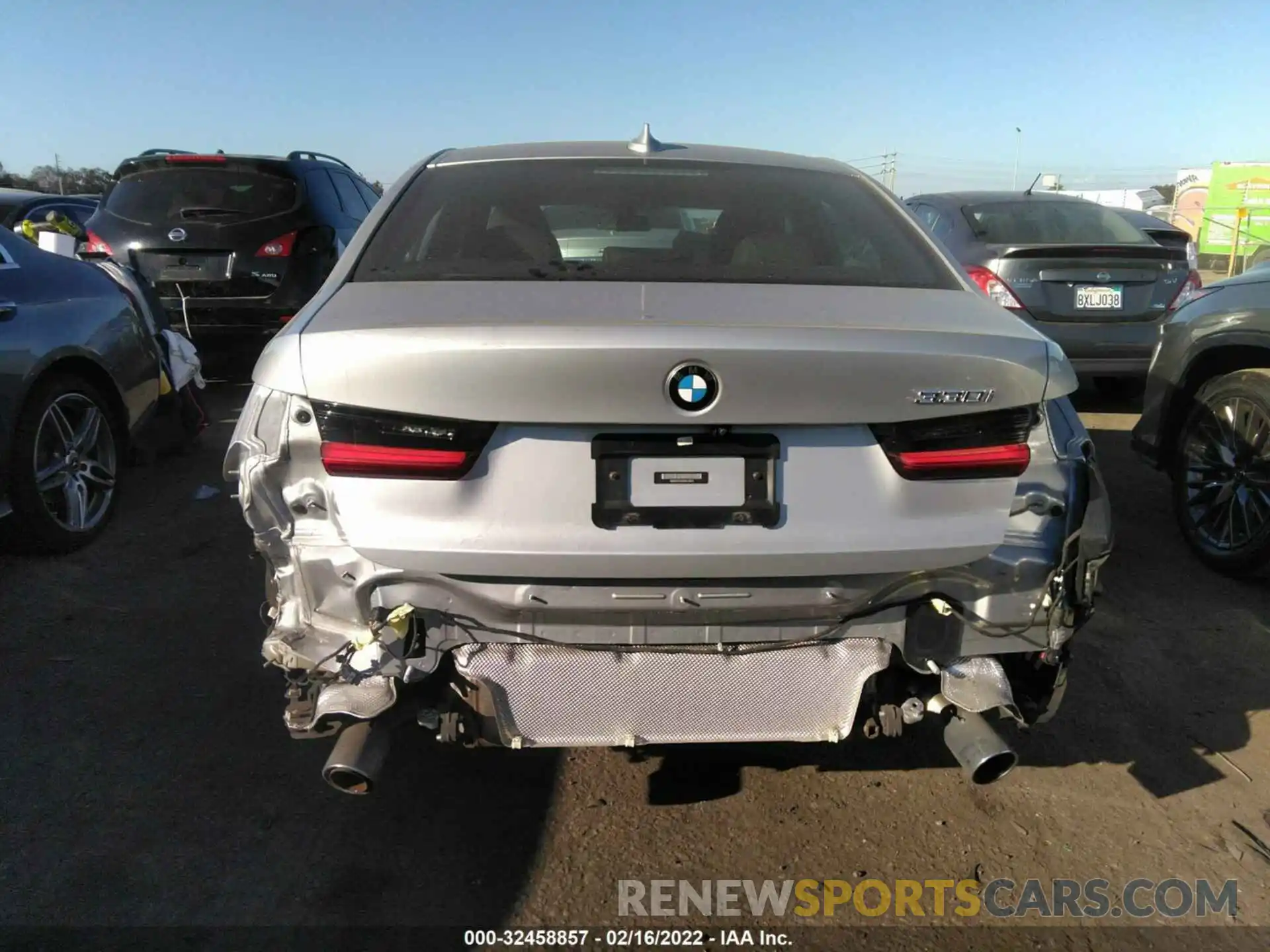 6 Photograph of a damaged car WBA5R1C53KAK10661 BMW 3 SERIES 2019