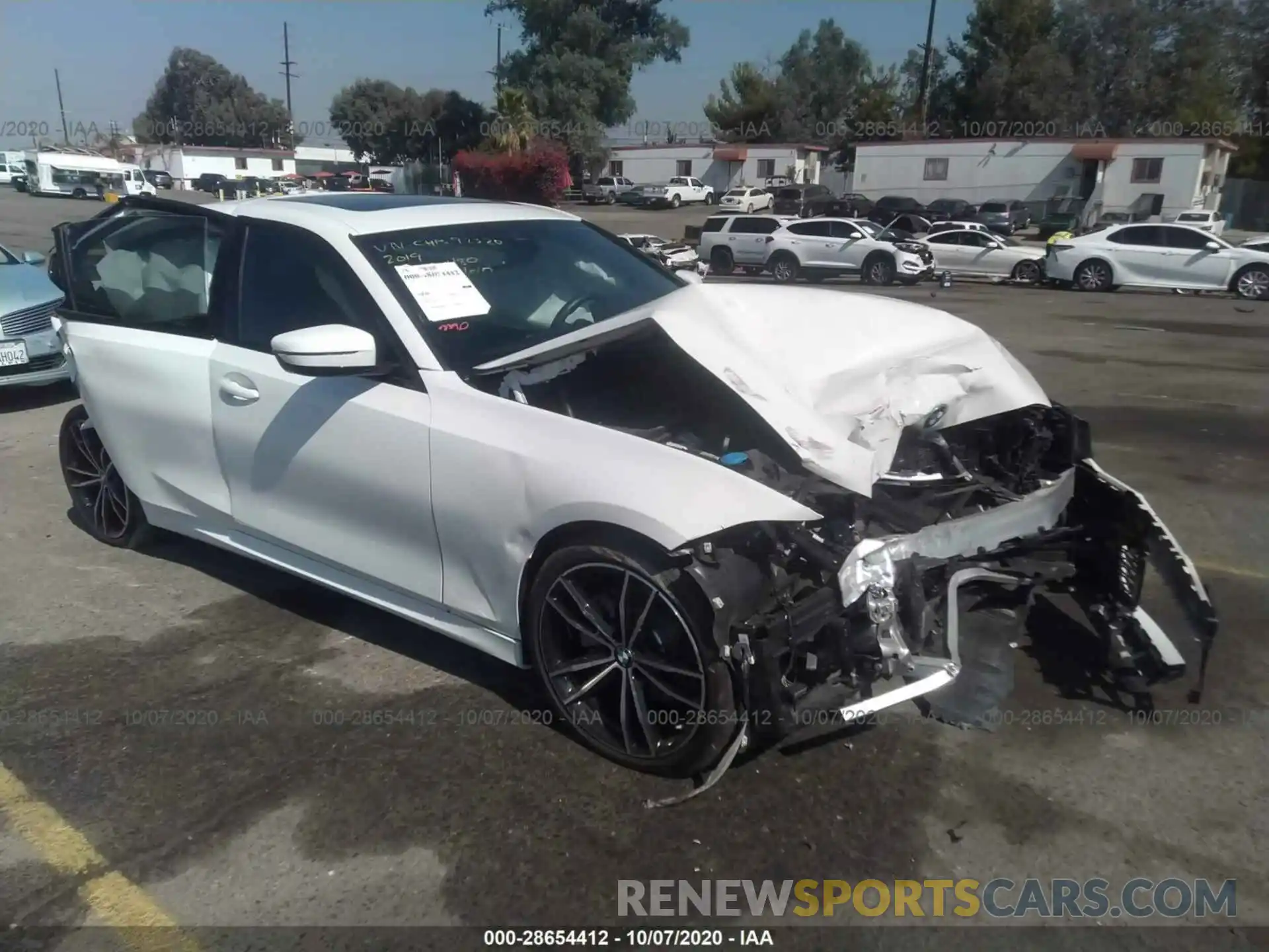 1 Photograph of a damaged car WBA5R1C53KAK11180 BMW 3 SERIES 2019