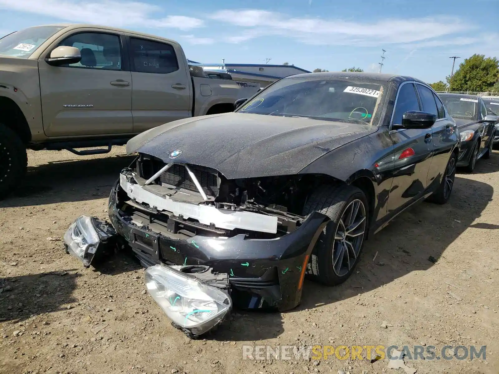 2 Photograph of a damaged car WBA5R1C53KAK12460 BMW 3 SERIES 2019