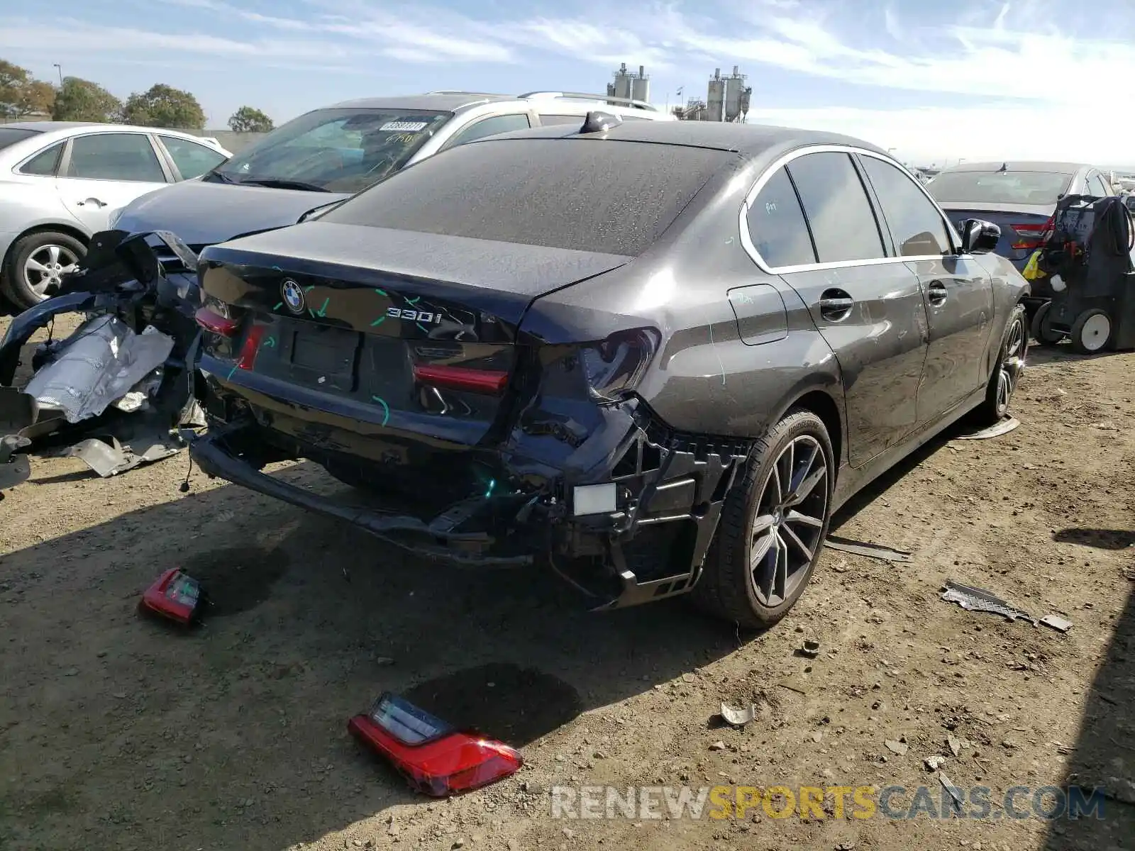 4 Photograph of a damaged car WBA5R1C53KAK12460 BMW 3 SERIES 2019