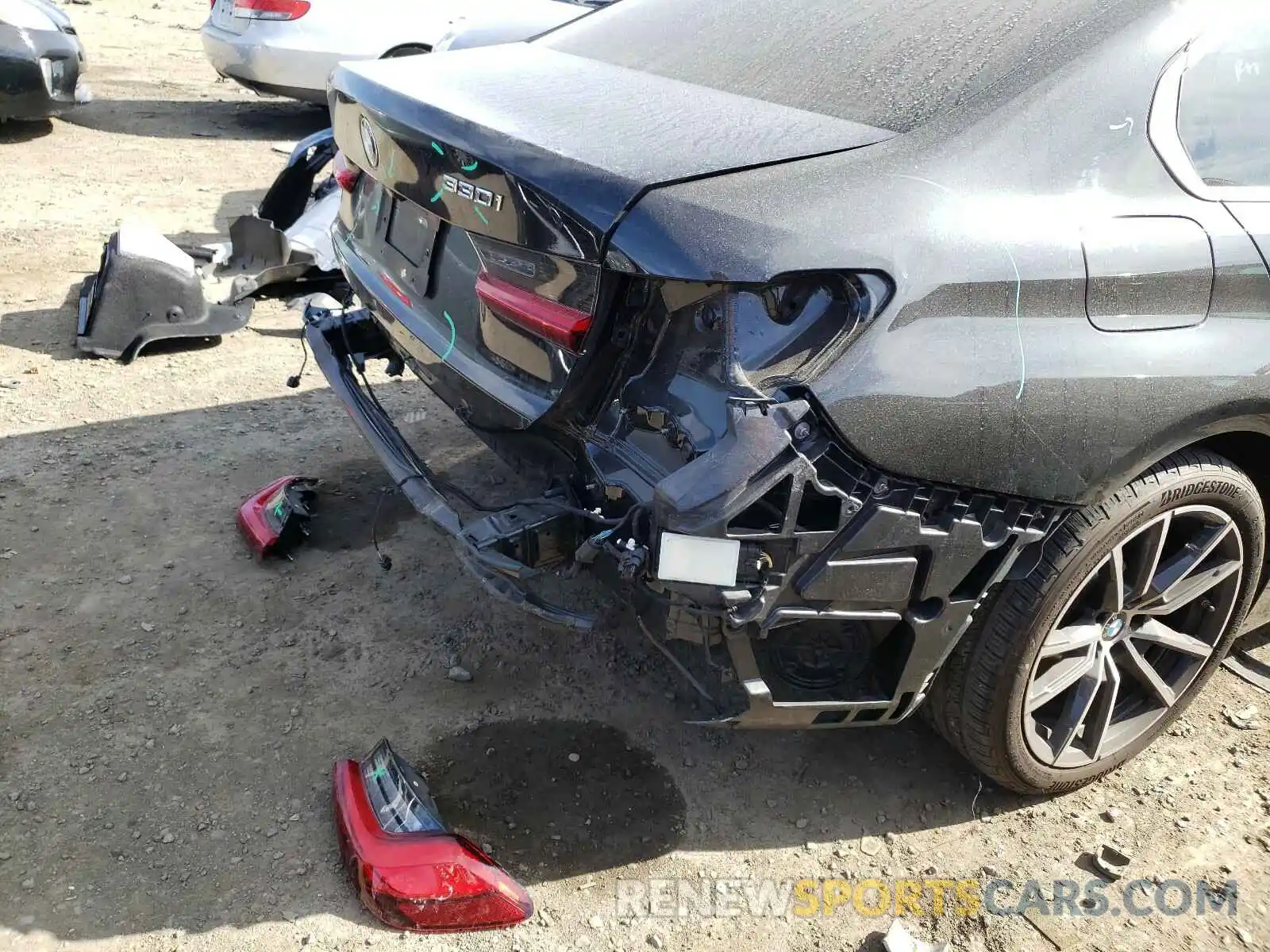 9 Photograph of a damaged car WBA5R1C53KAK12460 BMW 3 SERIES 2019