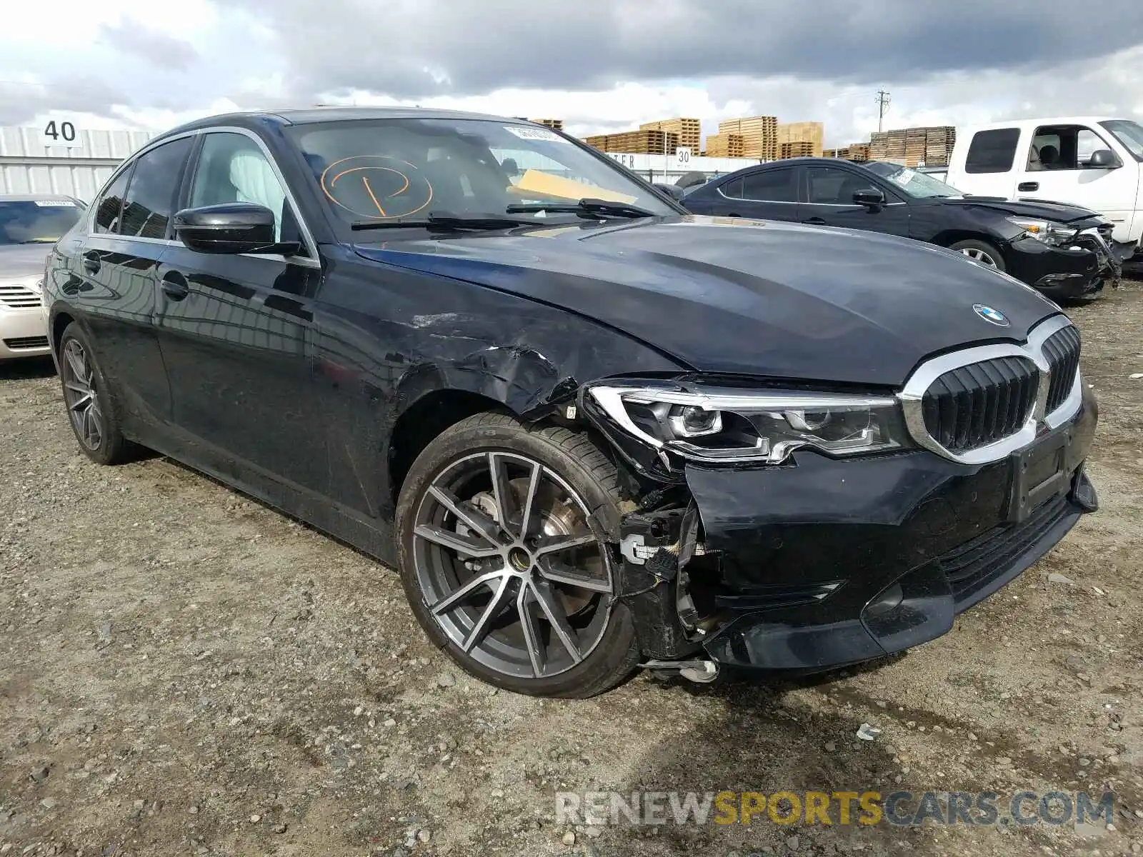 1 Photograph of a damaged car WBA5R1C53KFH10177 BMW 3 SERIES 2019