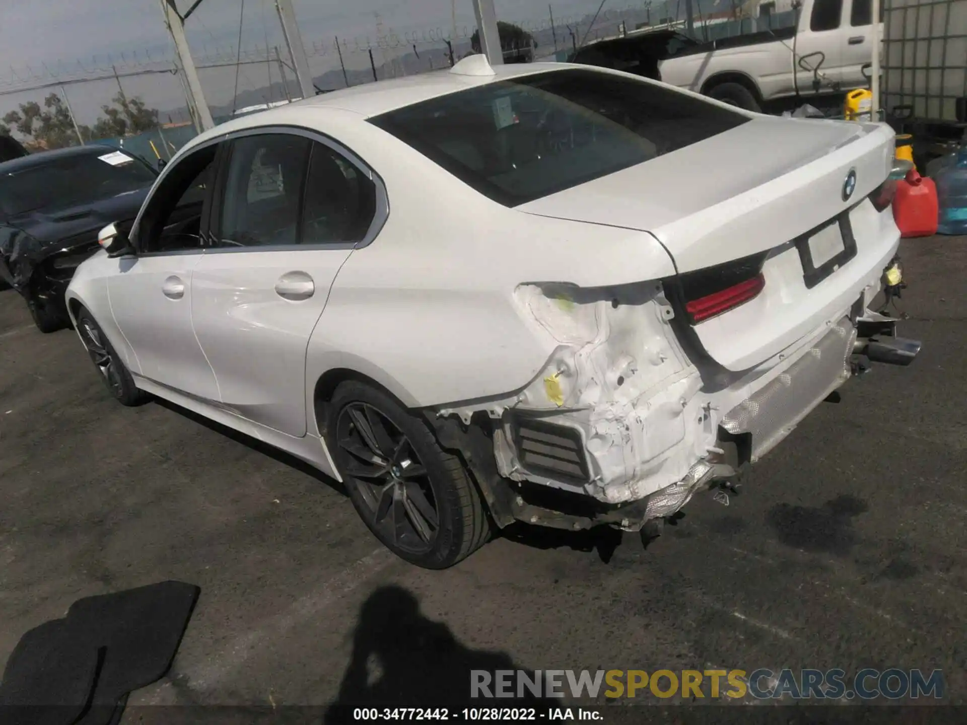 3 Photograph of a damaged car WBA5R1C53KFH14553 BMW 3 SERIES 2019