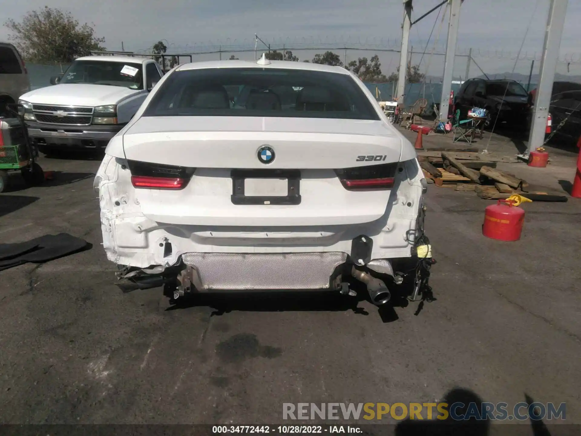 6 Photograph of a damaged car WBA5R1C53KFH14553 BMW 3 SERIES 2019