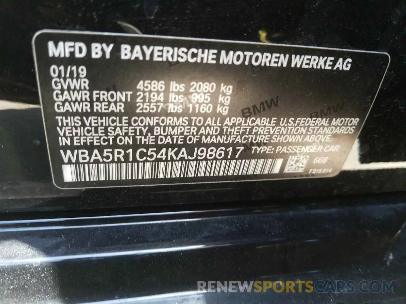 10 Photograph of a damaged car WBA5R1C54KAJ98617 BMW 3 SERIES 2019