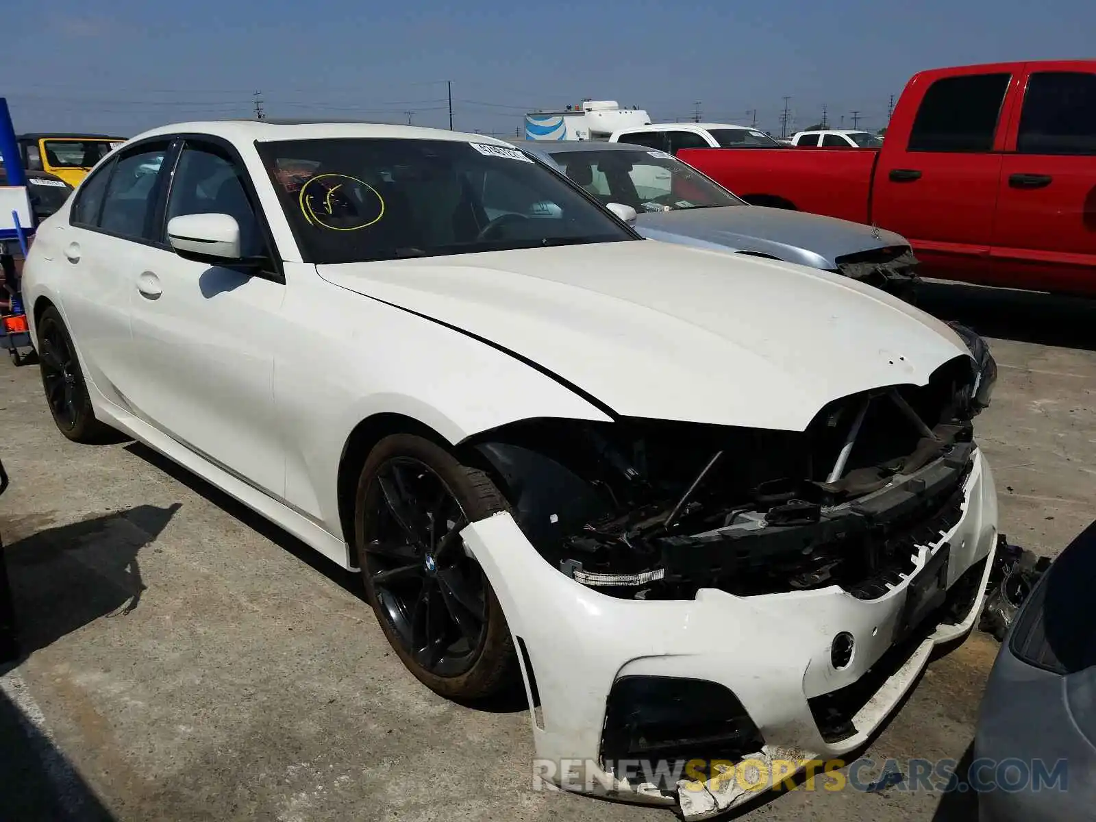 1 Фотография поврежденного автомобиля WBA5R1C54KAJ99167 BMW 3 SERIES 2019