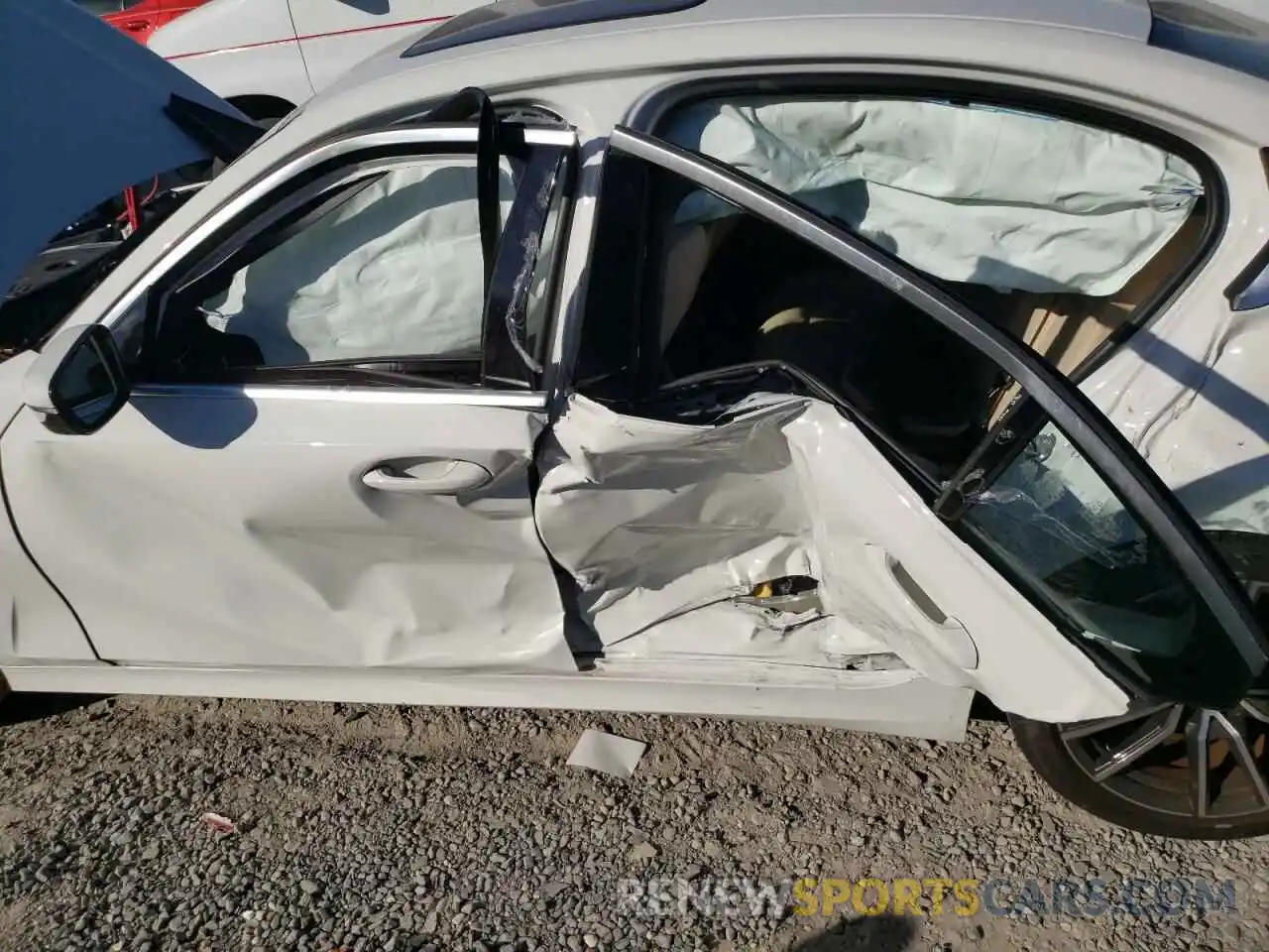 9 Photograph of a damaged car WBA5R1C54KAK08238 BMW 3 SERIES 2019