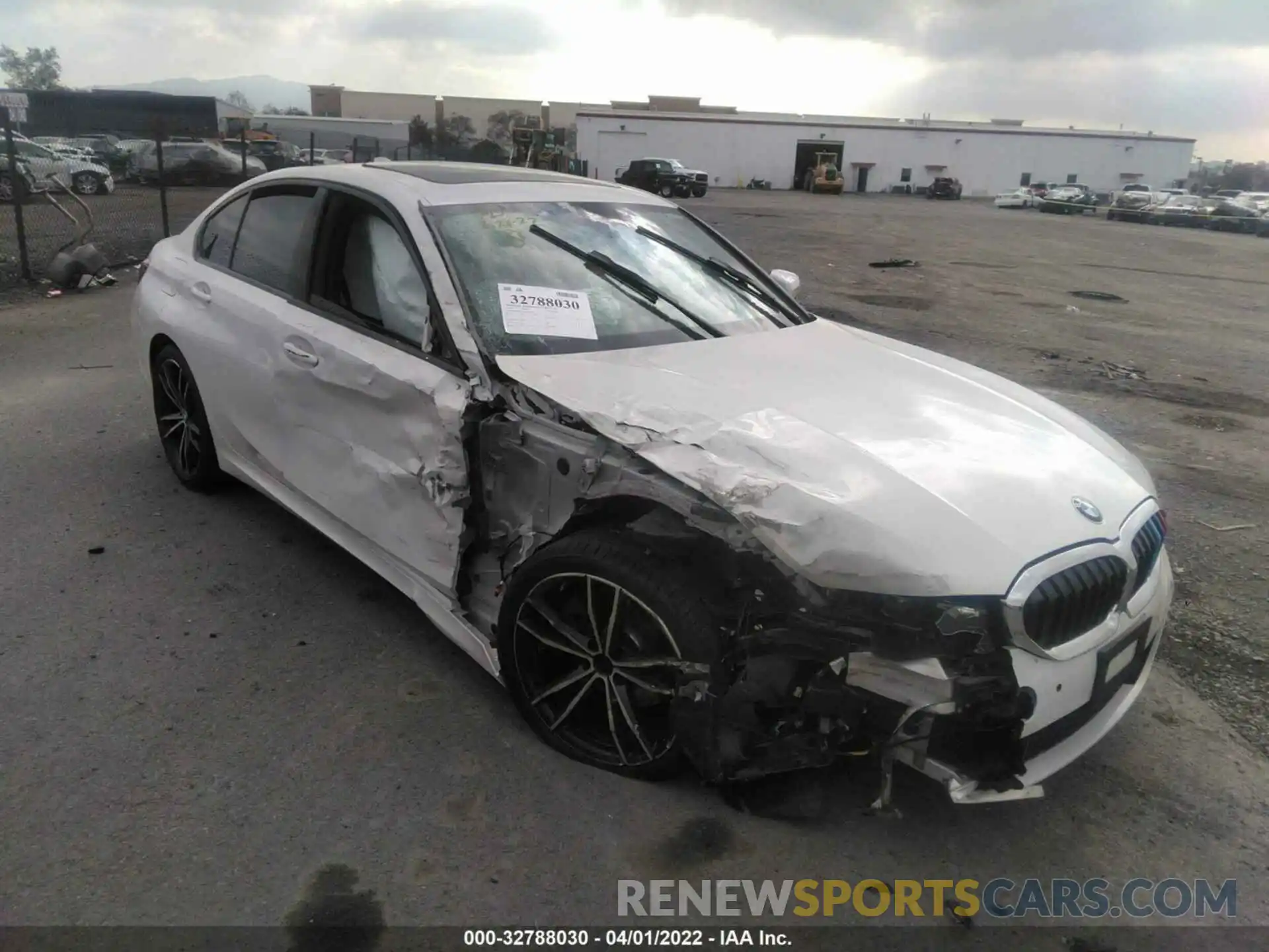 1 Photograph of a damaged car WBA5R1C54KAK09647 BMW 3 SERIES 2019