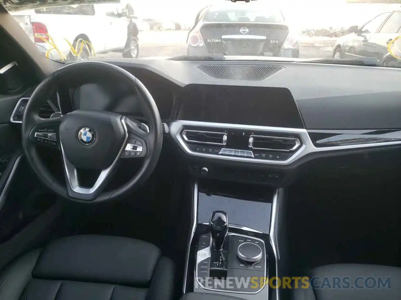 9 Фотография поврежденного автомобиля WBA5R1C54KAK10460 BMW 3 SERIES 2019