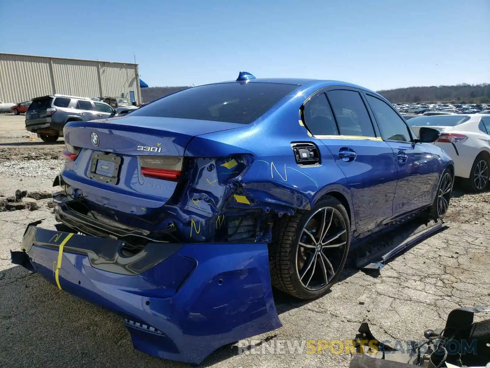 4 Photograph of a damaged car WBA5R1C55KAE81546 BMW 3 SERIES 2019