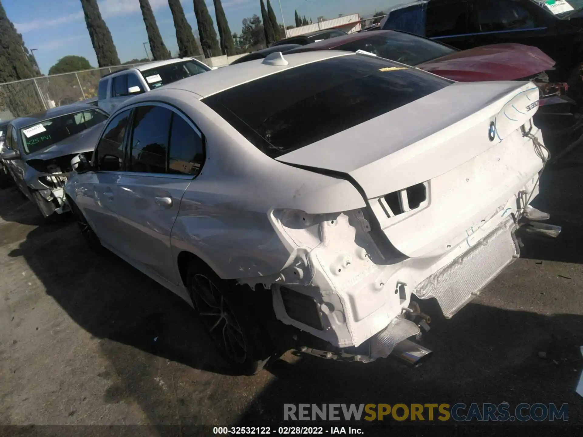 3 Photograph of a damaged car WBA5R1C55KAJ99405 BMW 3 SERIES 2019