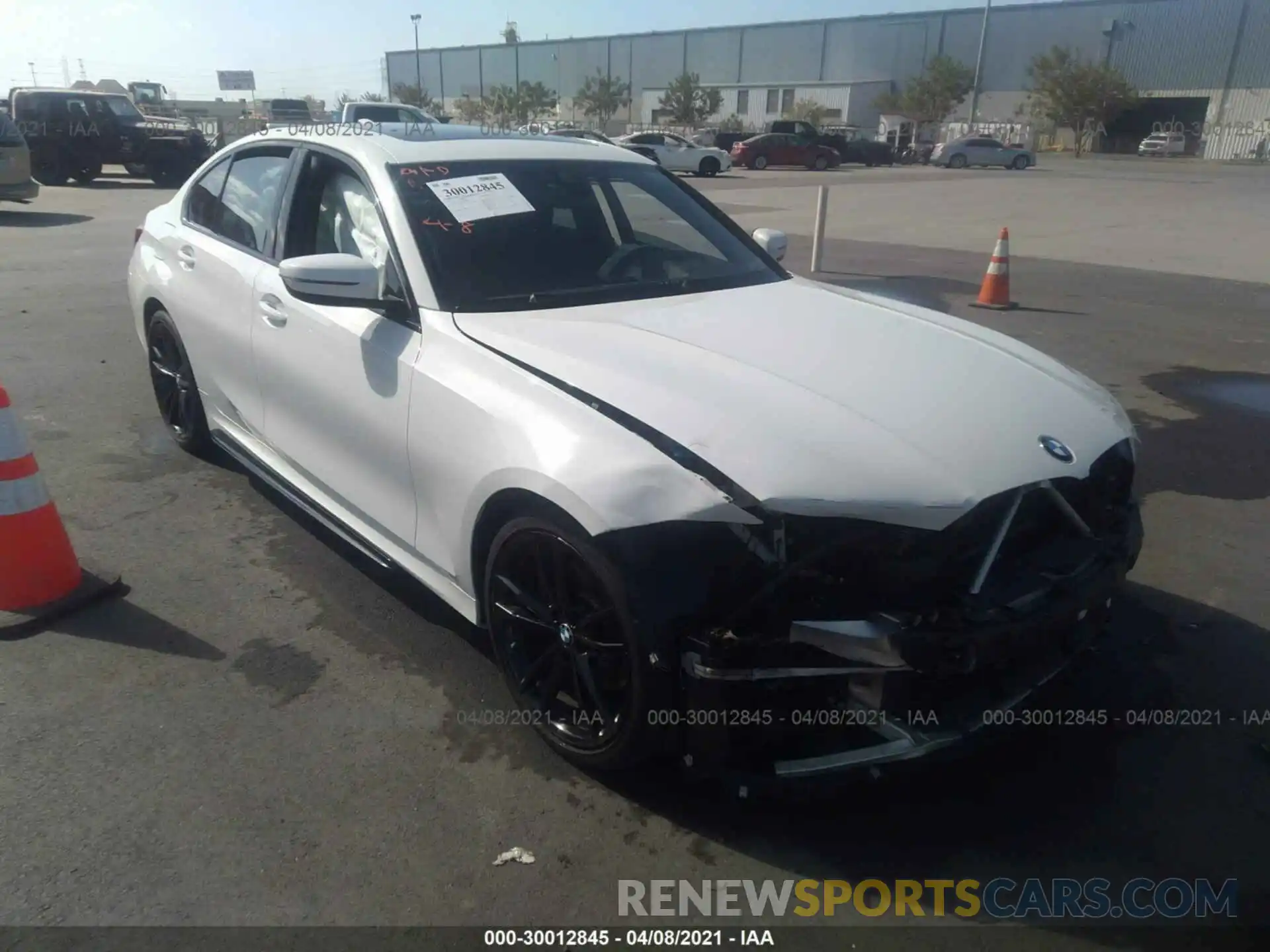 1 Фотография поврежденного автомобиля WBA5R1C55KAK07731 BMW 3 SERIES 2019