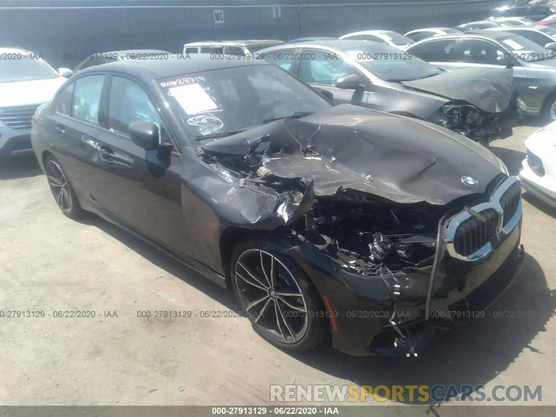 1 Photograph of a damaged car WBA5R1C55KAK08331 BMW 3 SERIES 2019