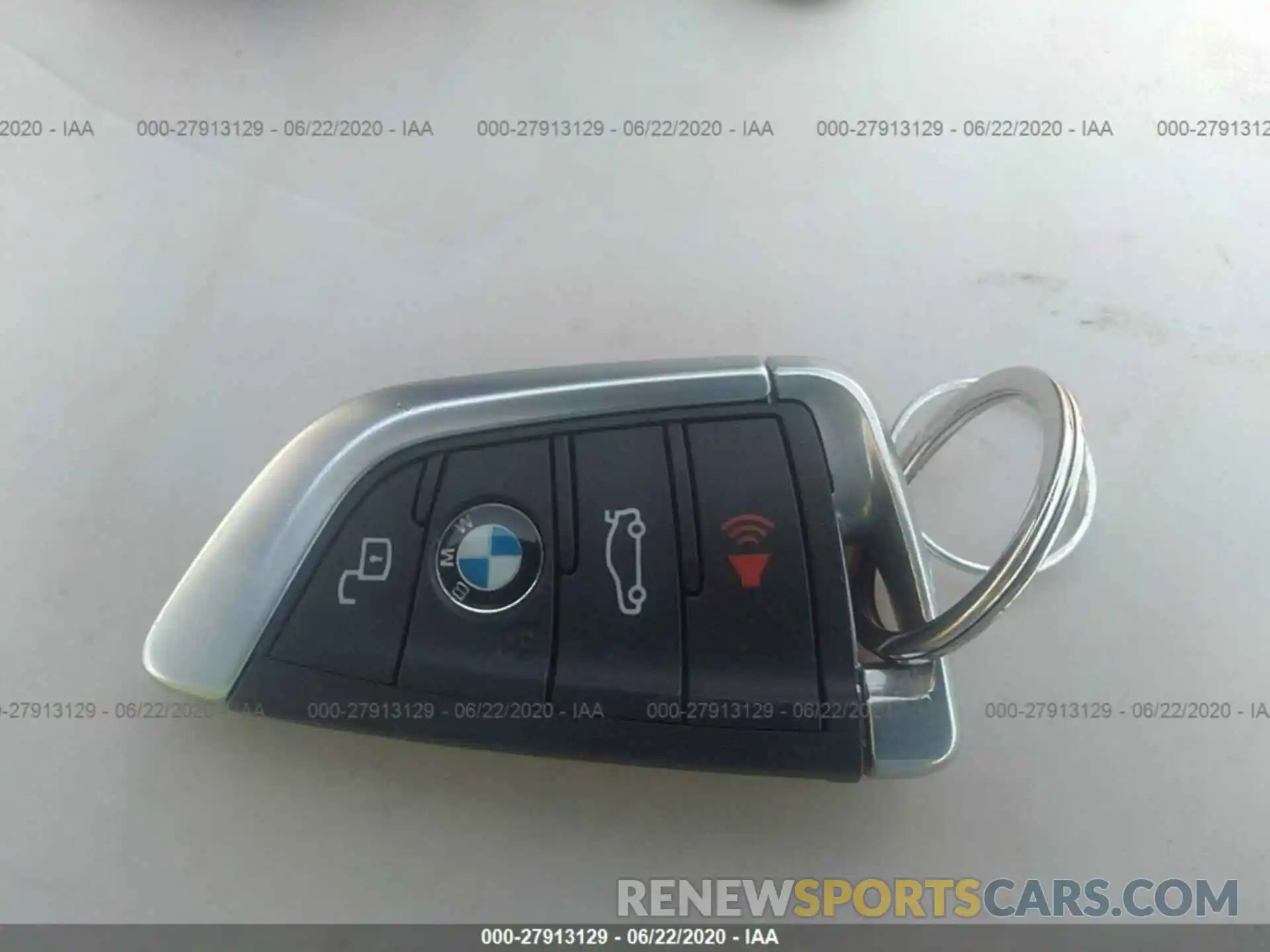 11 Фотография поврежденного автомобиля WBA5R1C55KAK08331 BMW 3 SERIES 2019