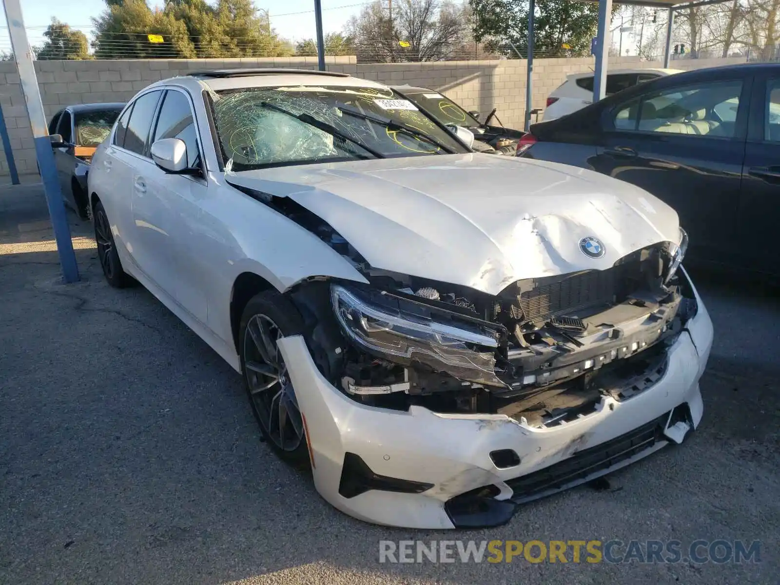 1 Photograph of a damaged car WBA5R1C55KAK12508 BMW 3 SERIES 2019