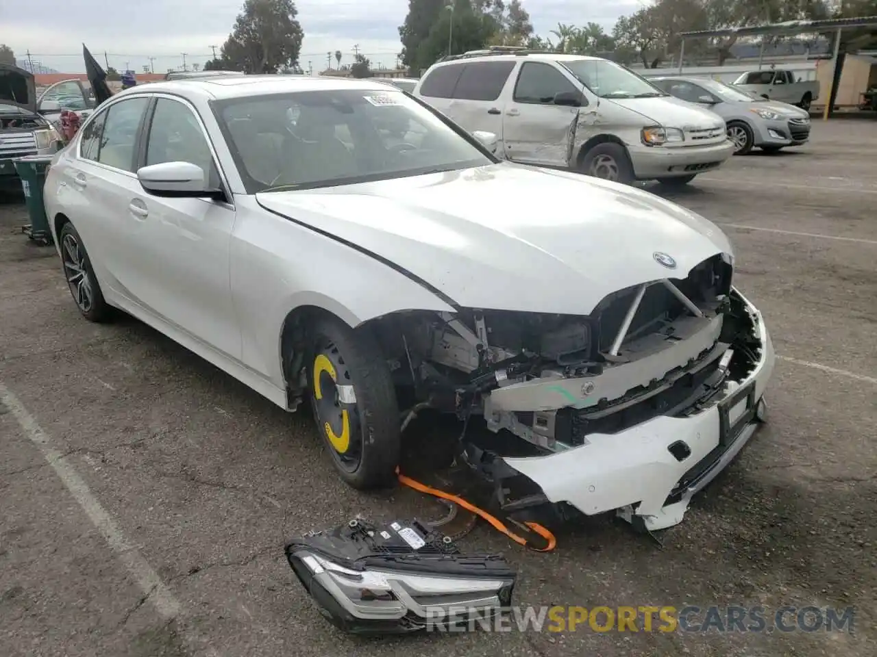 1 Photograph of a damaged car WBA5R1C56KAJ98330 BMW 3 SERIES 2019