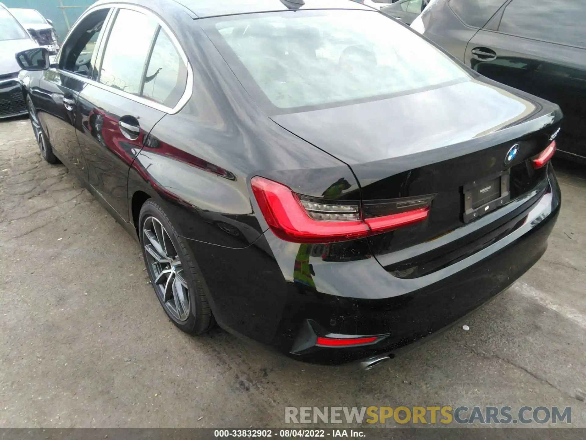 3 Photograph of a damaged car WBA5R1C56KAJ98411 BMW 3 SERIES 2019