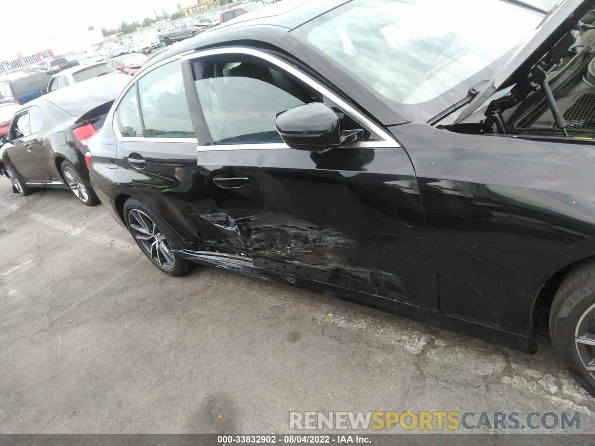 6 Photograph of a damaged car WBA5R1C56KAJ98411 BMW 3 SERIES 2019