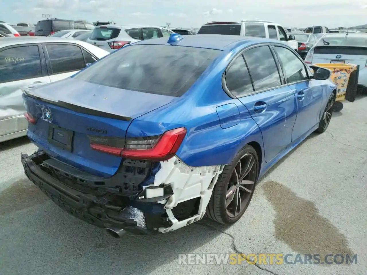 4 Photograph of a damaged car WBA5R1C56KAK07706 BMW 3 SERIES 2019