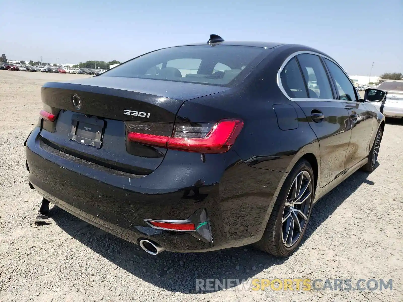 4 Photograph of a damaged car WBA5R1C56KAK09228 BMW 3 SERIES 2019