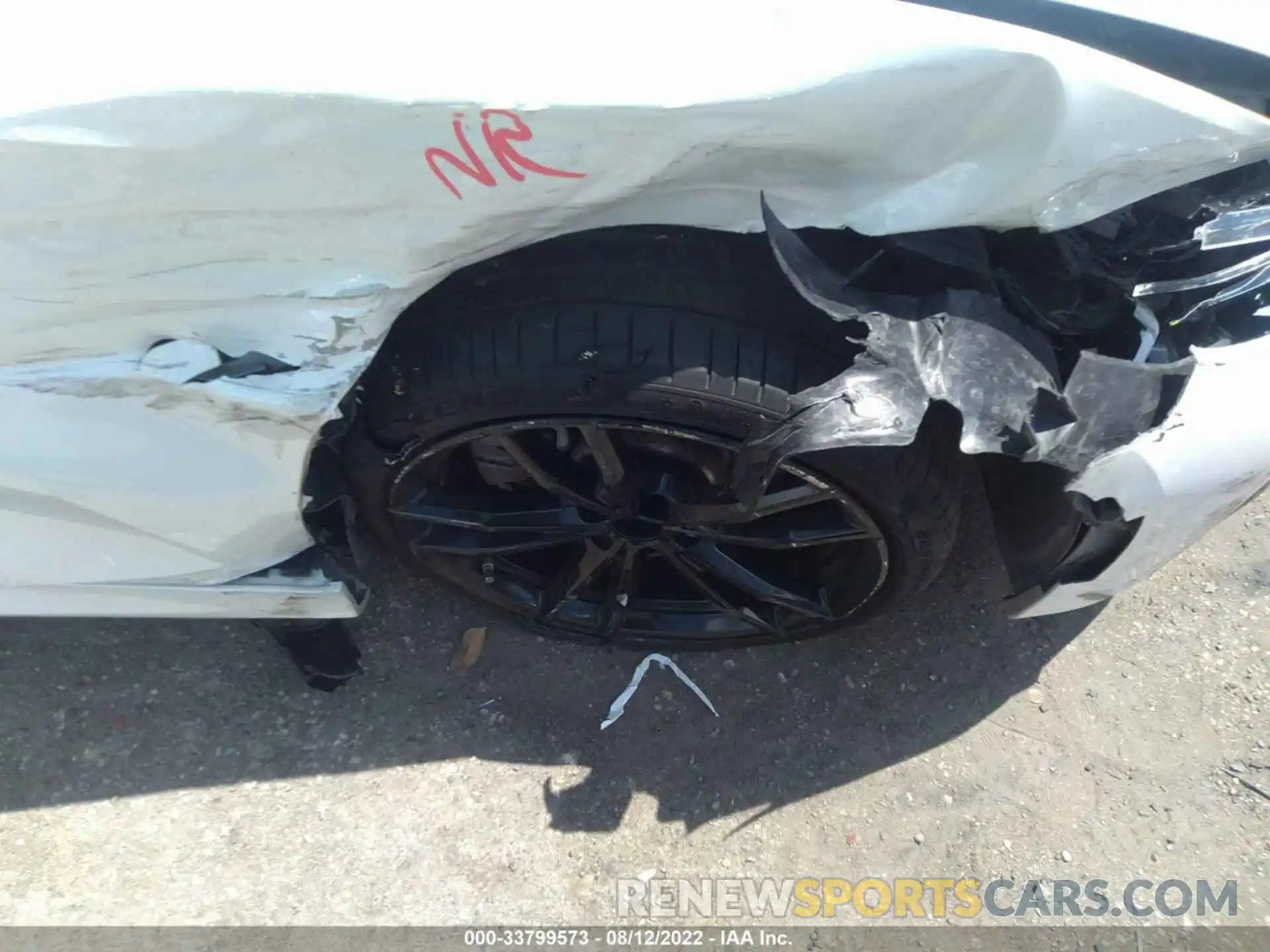 14 Photograph of a damaged car WBA5R1C56KFH15034 BMW 3 SERIES 2019