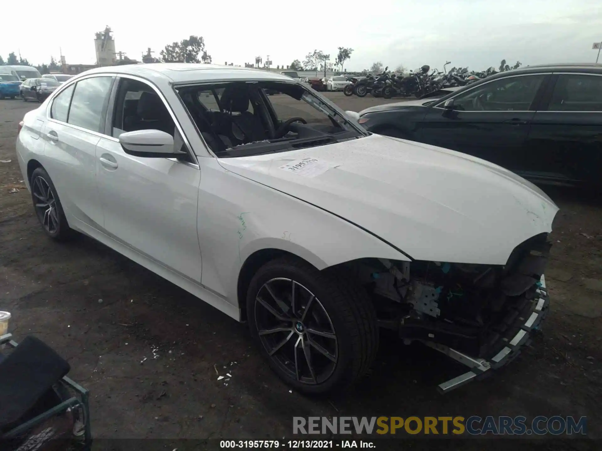 1 Photograph of a damaged car WBA5R1C56KFH32514 BMW 3 SERIES 2019