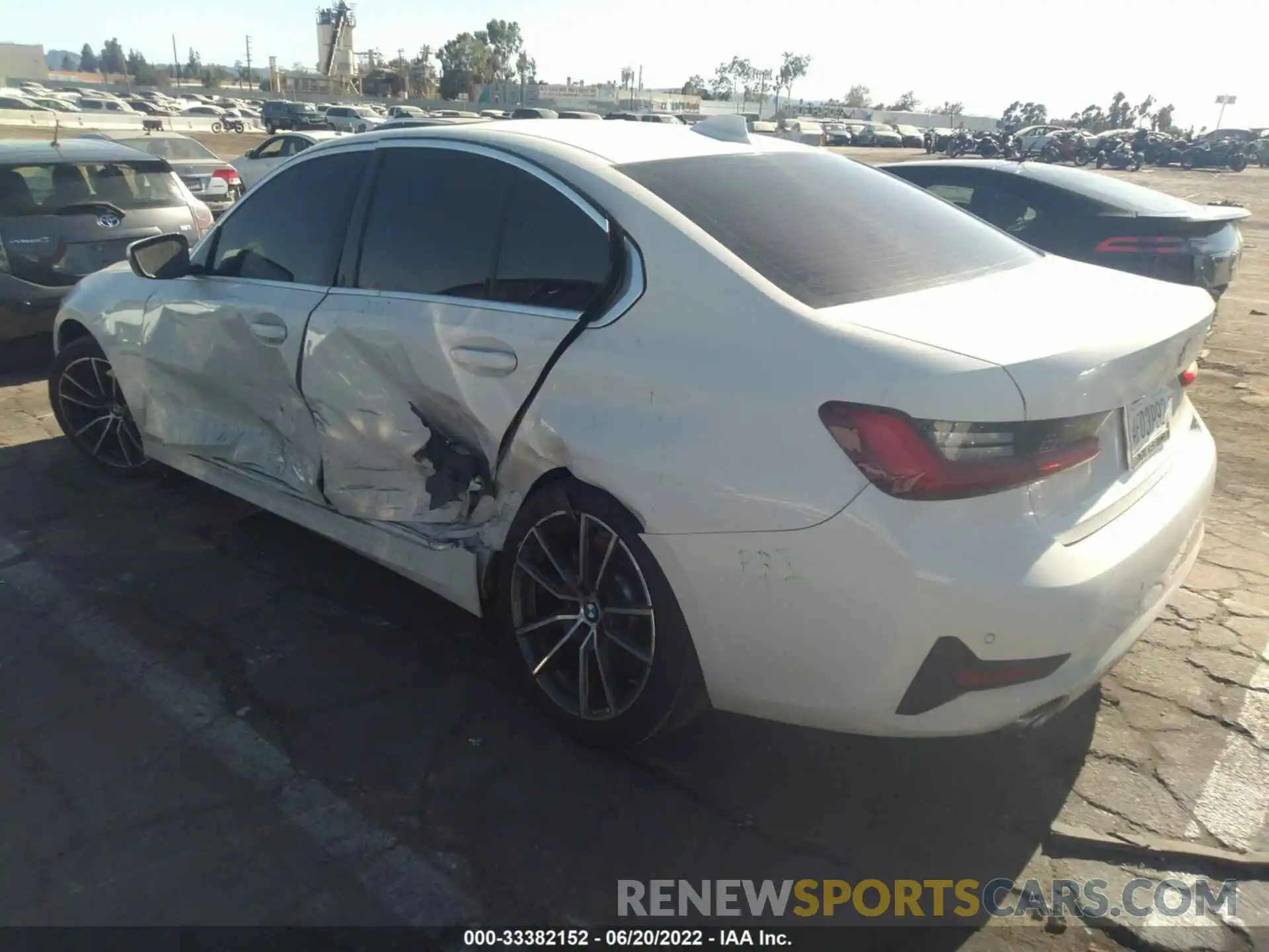 3 Photograph of a damaged car WBA5R1C57KAK08928 BMW 3 SERIES 2019