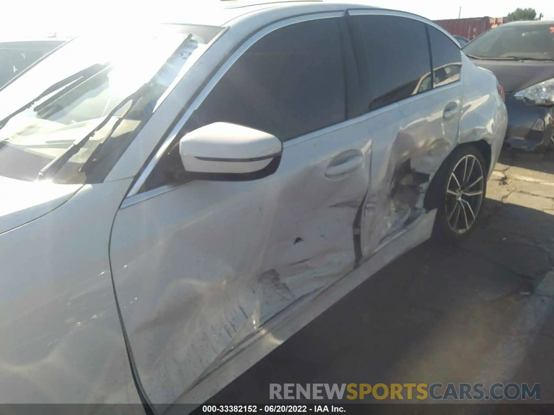 6 Photograph of a damaged car WBA5R1C57KAK08928 BMW 3 SERIES 2019