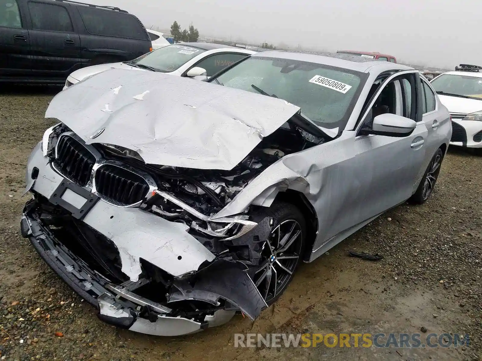 2 Photograph of a damaged car WBA5R1C57KAK10940 BMW 3 SERIES 2019