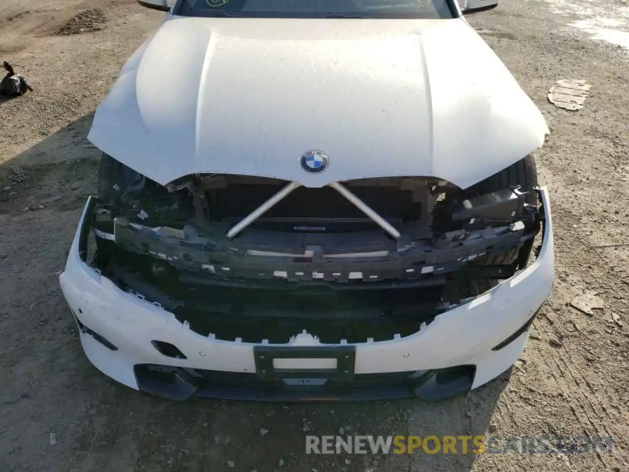 9 Photograph of a damaged car WBA5R1C57KAK12798 BMW 3 SERIES 2019