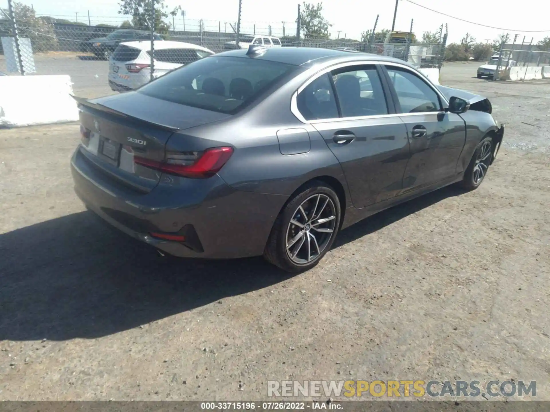 4 Photograph of a damaged car WBA5R1C58KAJ98281 BMW 3 SERIES 2019