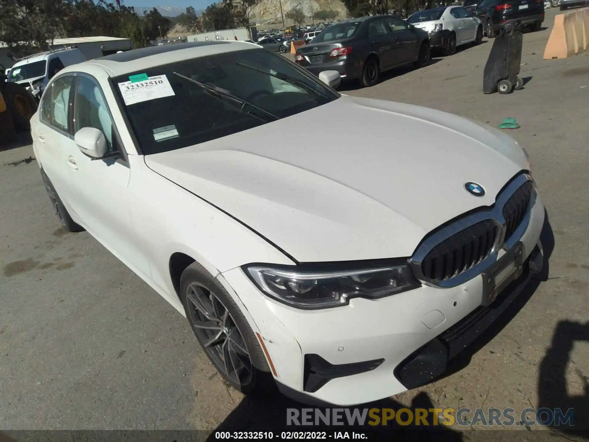 1 Photograph of a damaged car WBA5R1C58KAJ98989 BMW 3 SERIES 2019