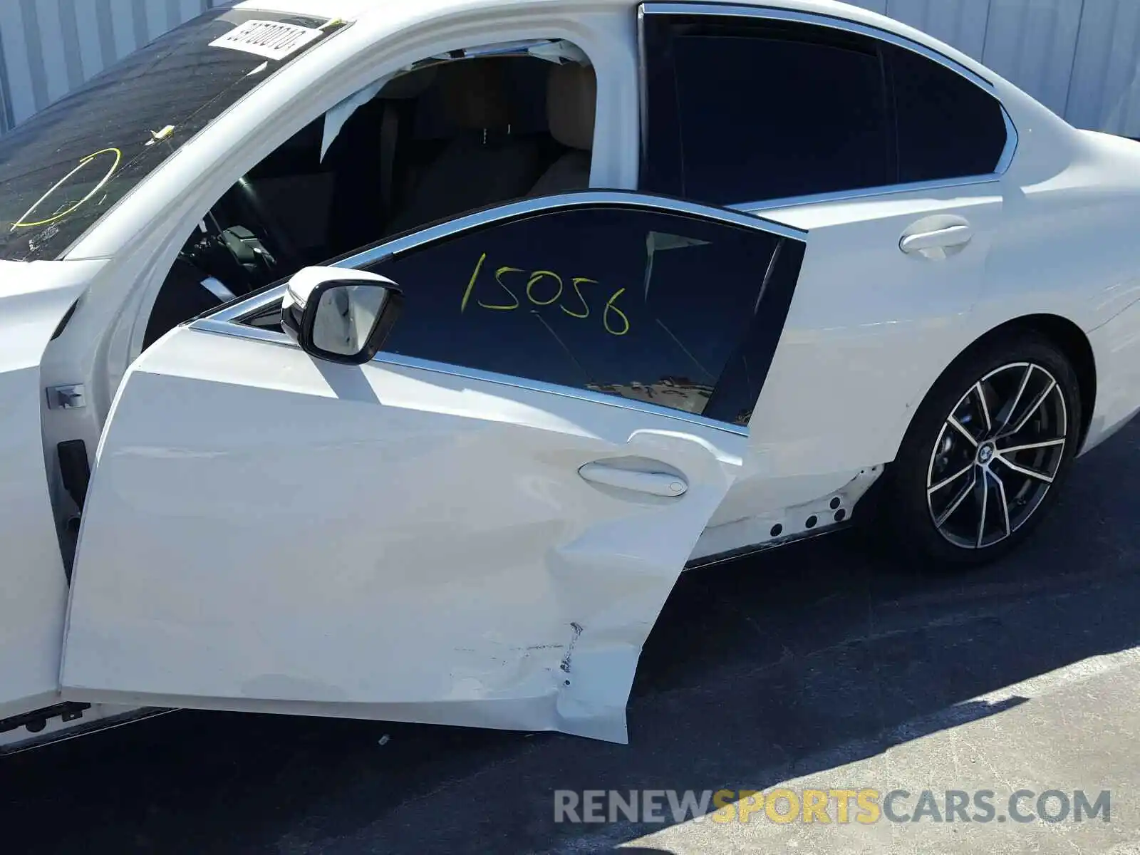 9 Photograph of a damaged car WBA5R1C58KAJ99026 BMW 3 SERIES 2019