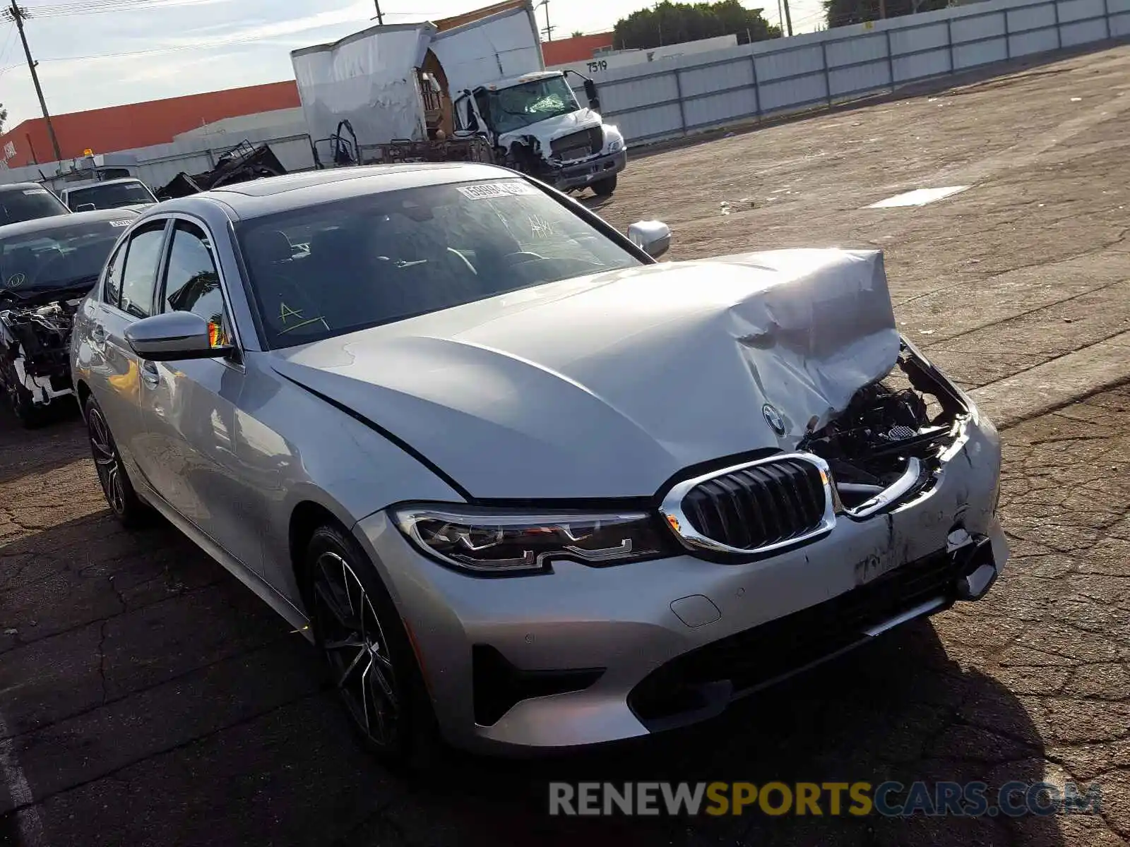 1 Photograph of a damaged car WBA5R1C58KAK11630 BMW 3 SERIES 2019