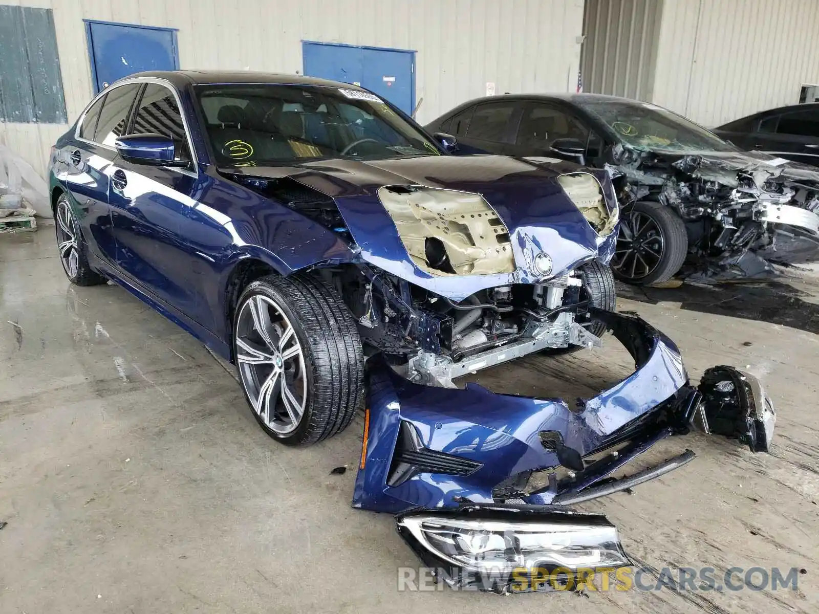 1 Photograph of a damaged car WBA5R1C58KFH15097 BMW 3 SERIES 2019