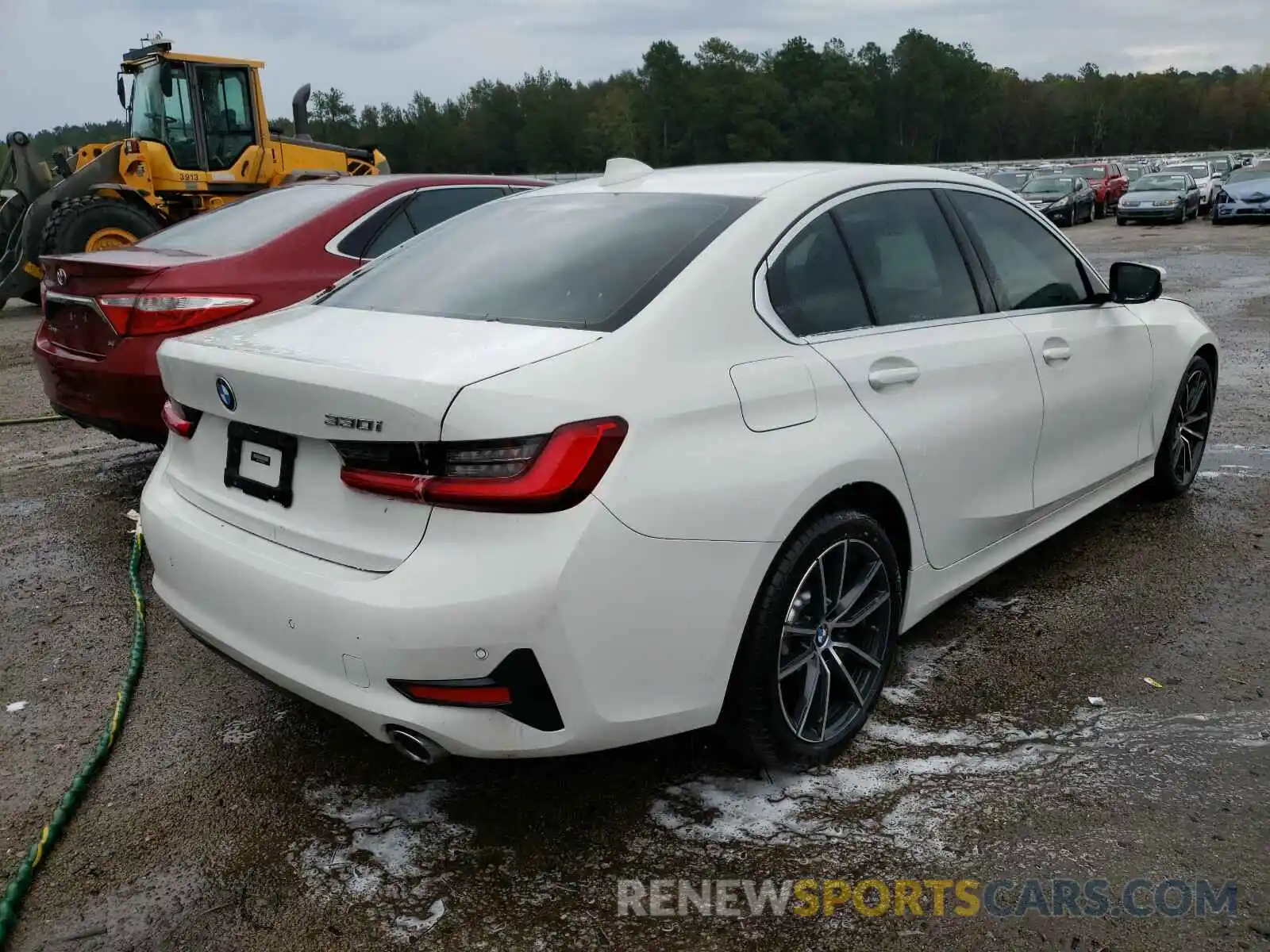 4 Photograph of a damaged car WBA5R1C59KAJ98287 BMW 3 SERIES 2019