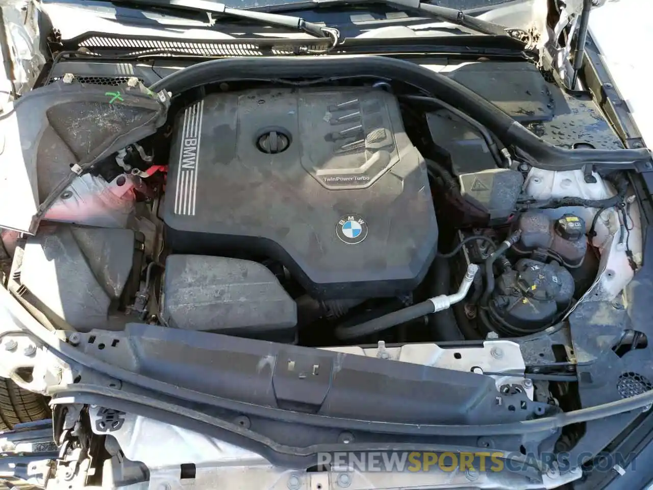 11 Фотография поврежденного автомобиля WBA5R1C59KAK11376 BMW 3 SERIES 2019