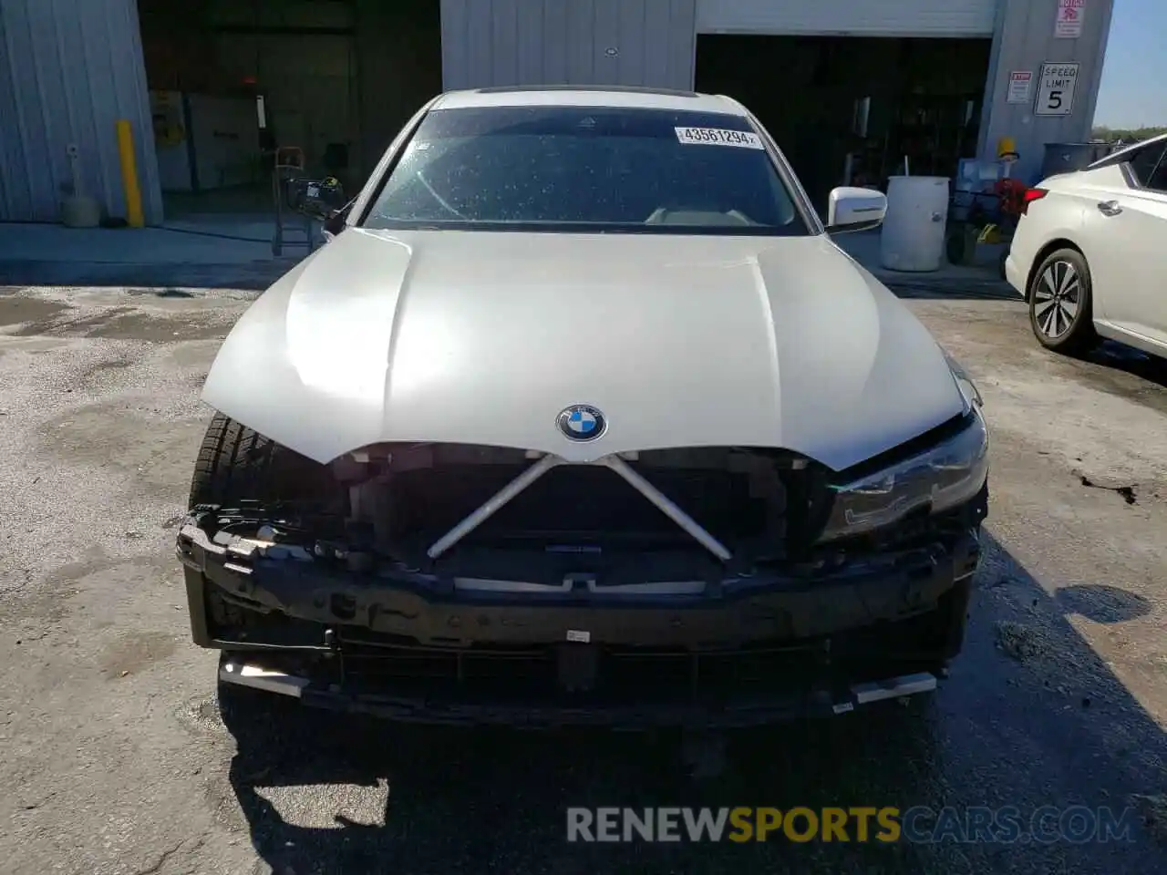 5 Фотография поврежденного автомобиля WBA5R1C59KAK11376 BMW 3 SERIES 2019