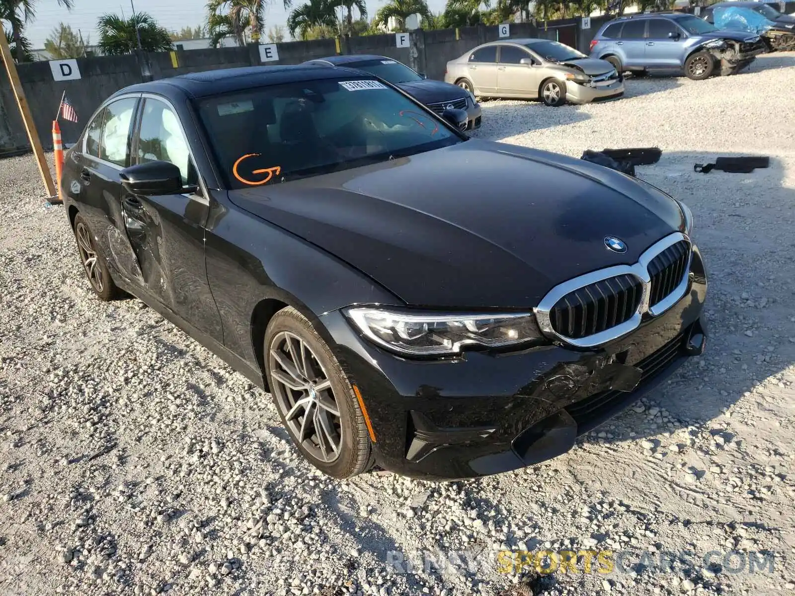 1 Photograph of a damaged car WBA5R1C59KAK11569 BMW 3 SERIES 2019