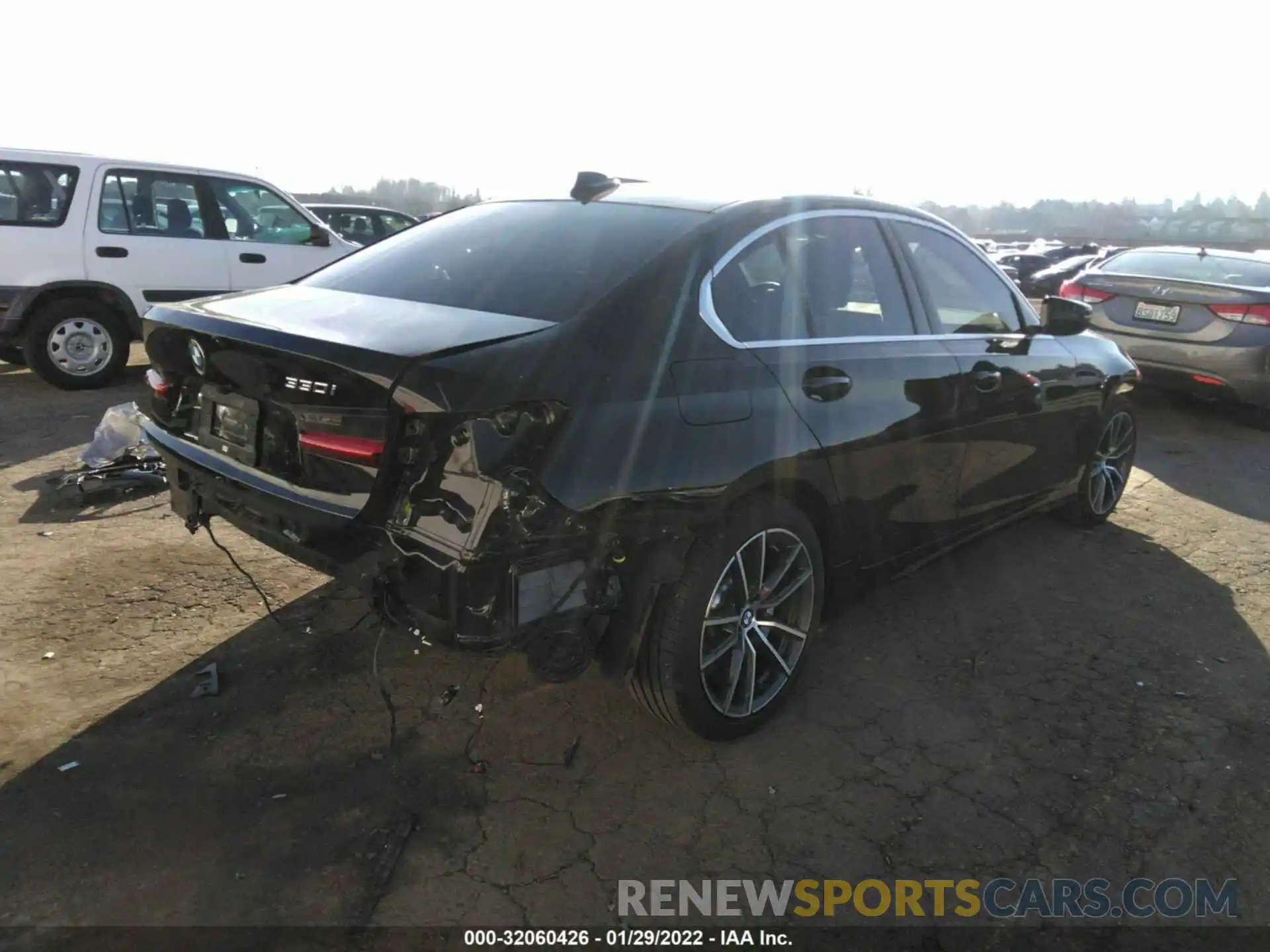 4 Photograph of a damaged car WBA5R1C59KFH02388 BMW 3 SERIES 2019